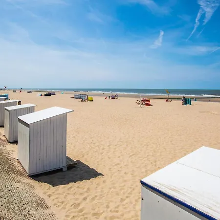 Apartamento Charming With Cozy Terrace