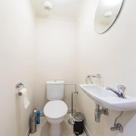 Charming With Cozy Terrace Apartamento Middelkerke