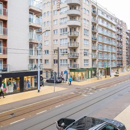 Charming With Cozy Terrace Middelkerke