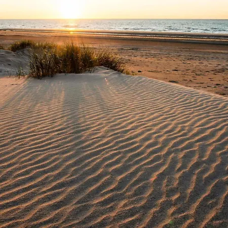 Apartamento Charming With Cozy Terrace