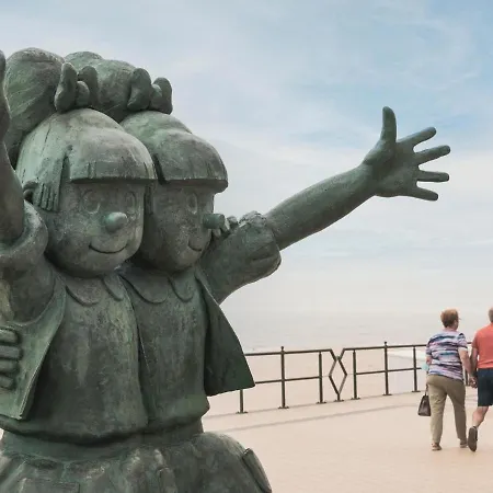 Apartamento Charming With Cozy Terrace