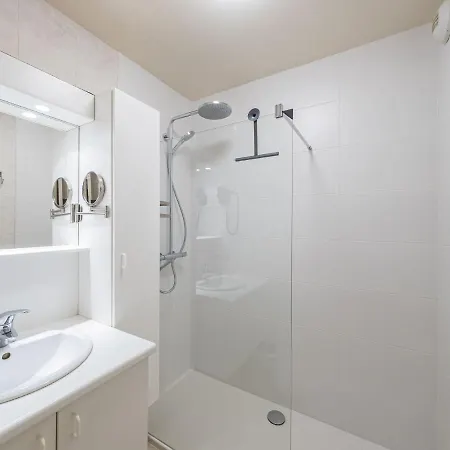 Apartamento Charming With Cozy Terrace